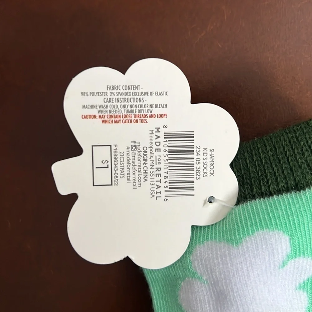 Four Leaf Clover Kids Socks |‎ NWT